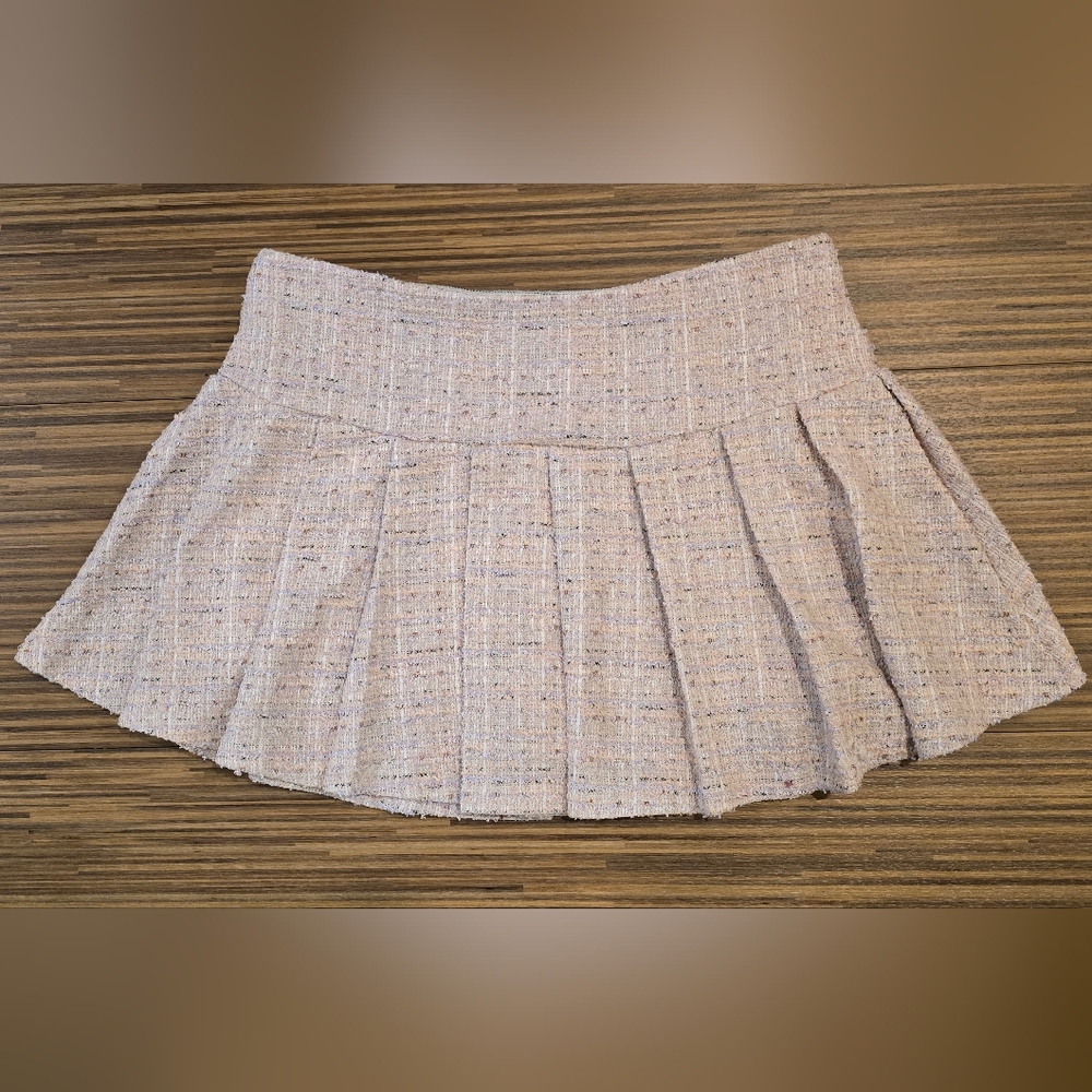 Black Ibis Pink Tweed Mini Pleated Skirt